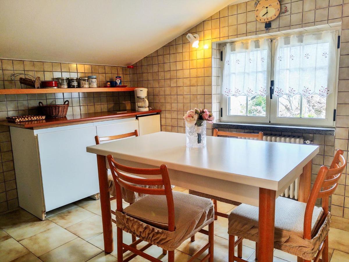 Apartment Nives By Interhome Albonico Bagian luar foto